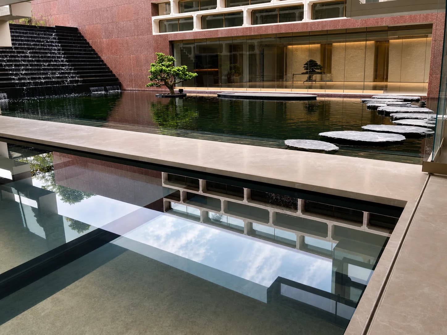 House off King Albert Park acrylic pool panel