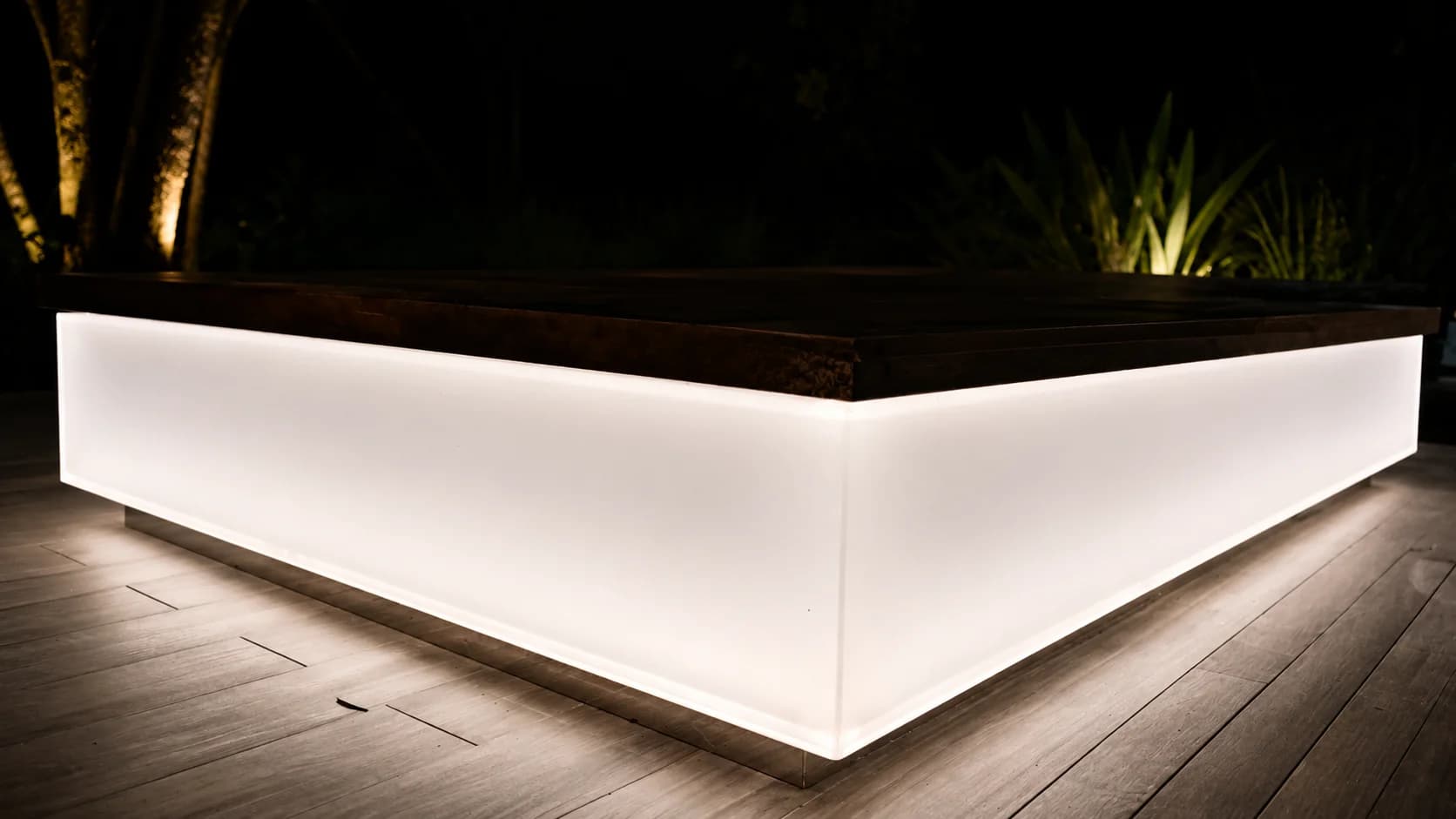Irwell Hill Residences pool panel
