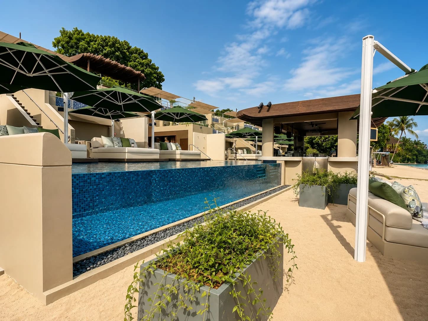 The Palawan@Sentosa acrylic pool panel