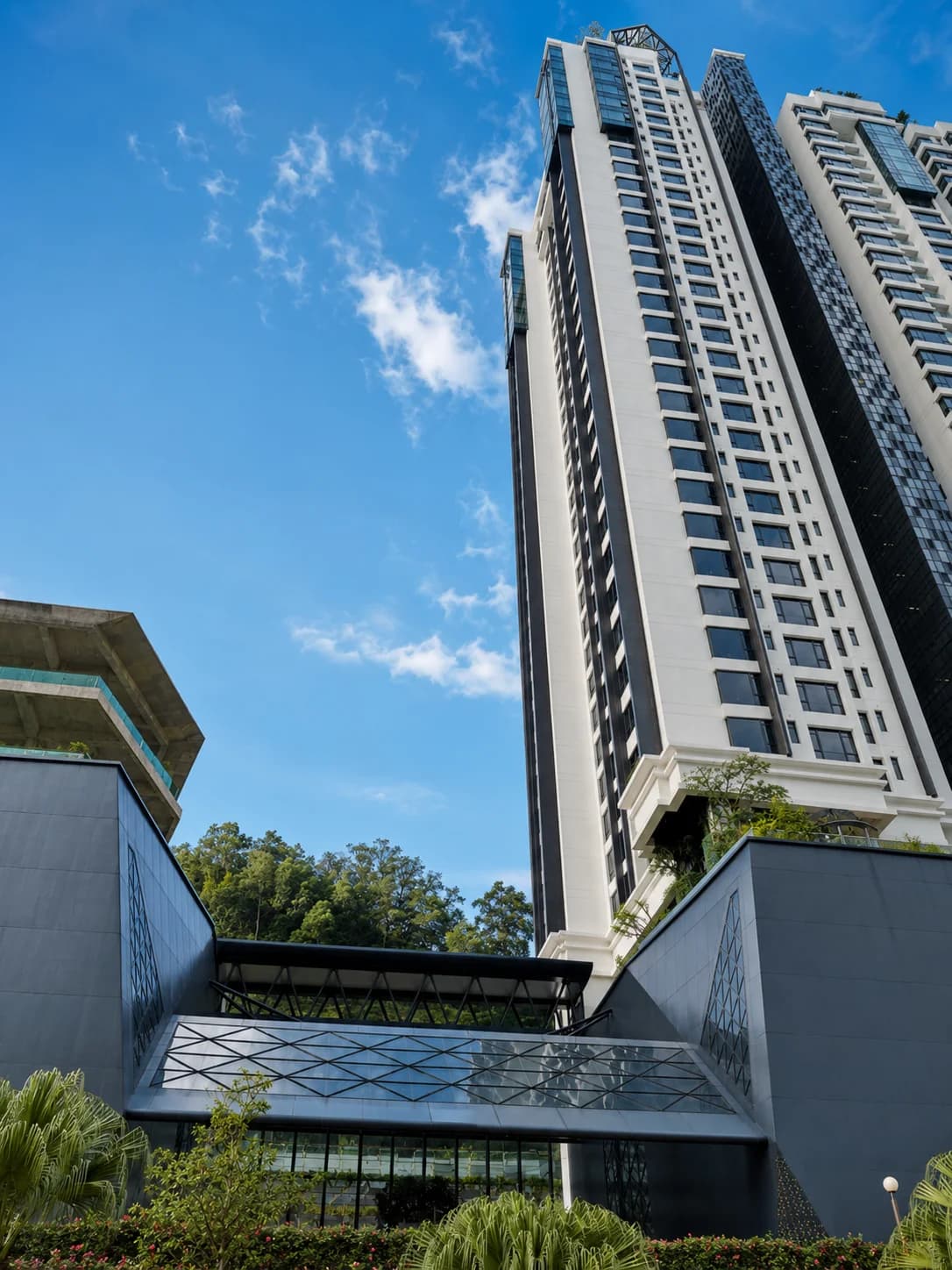 Acrylic roofing — Wangsa 9