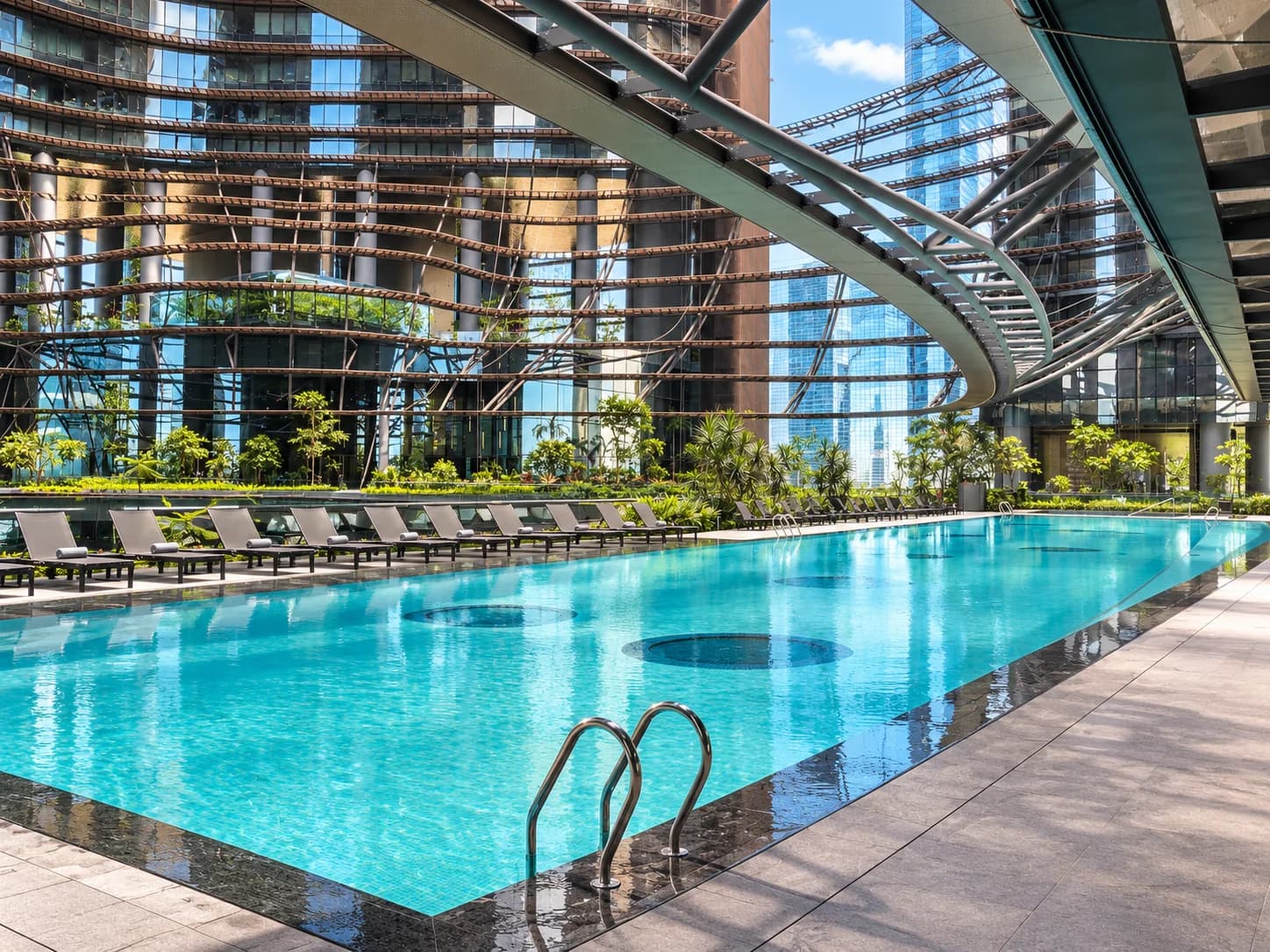 Acrylic-edged swimming pool in the Green Heart at Marina One, Singapore